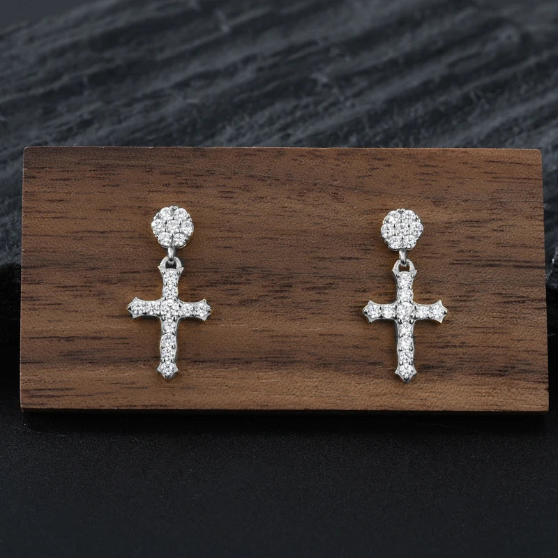 VVS1 Moissanite Cross Stud Earrings