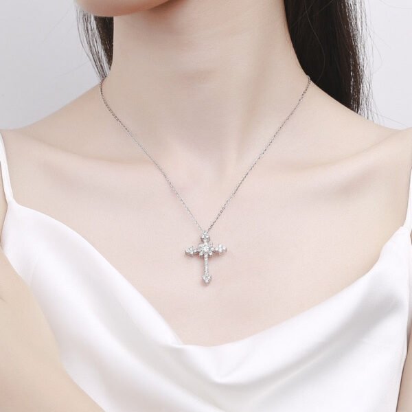 1CT VVS Lab Moissanite Diamond Sterling Silver Cross Necklace - Image 6