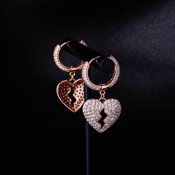 Heart of Queen Earrings - Image 2