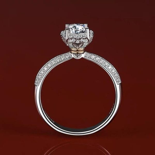 Queen's Crown Moissanite 18K Gold Engagement Ring - Image 5