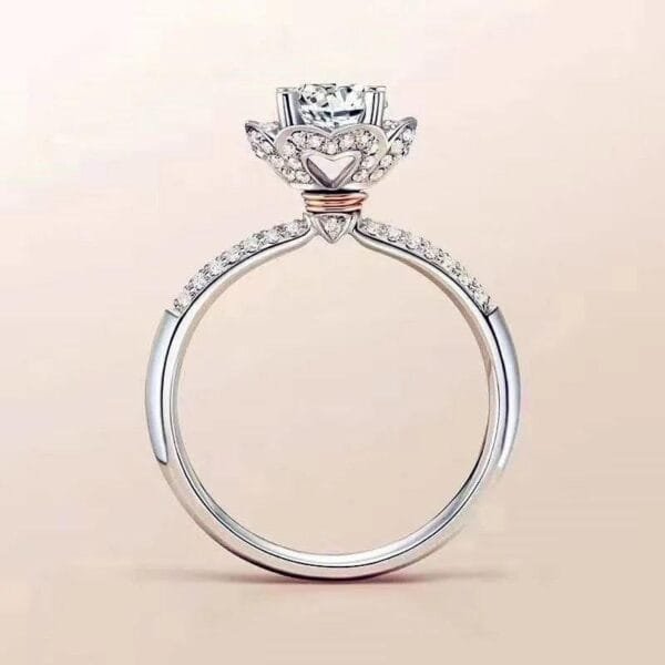 Queen's Crown Moissanite 18K Gold Engagement Ring - Image 3